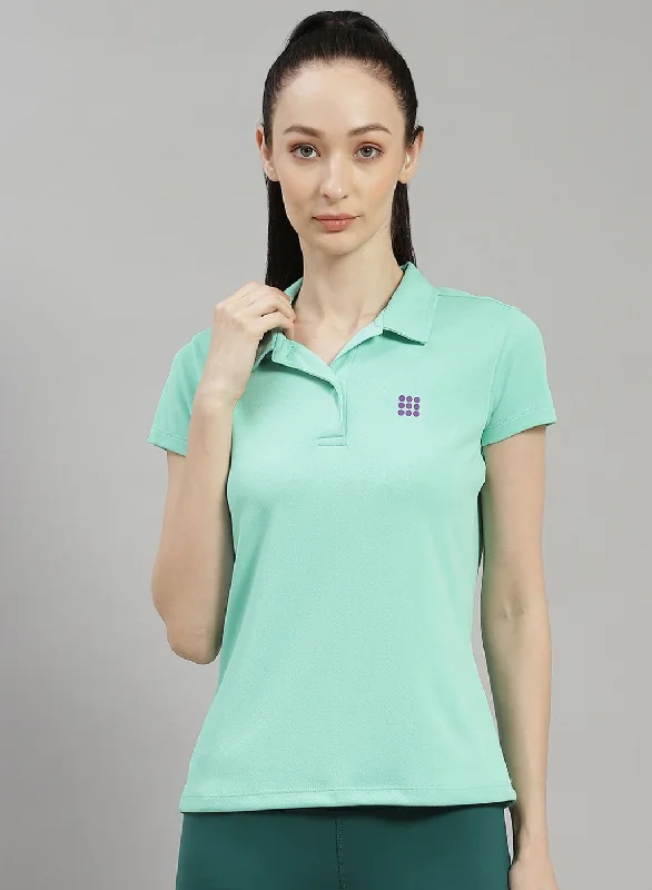 Women Green Solid T-Shirt